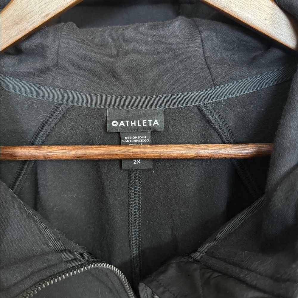 Athleta Black On My Way Triumph Full-Zip Hoodie - Picture 3 of 3